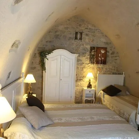 فندق مبيت وإفطار Les Falaises 4*