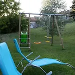 Les Falaises לינה וארוחת בוקר