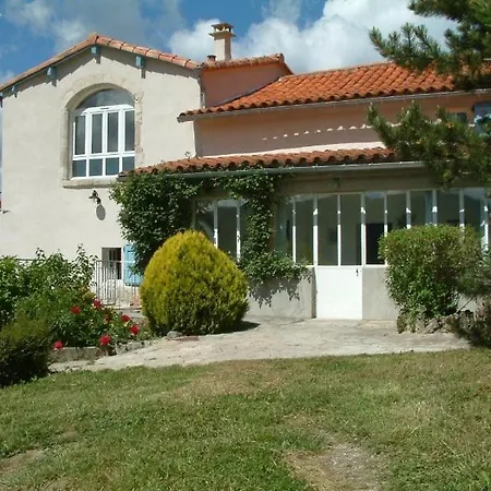 Les Falaises Mostuéjouls