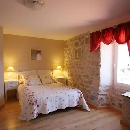 Bed & Breakfast Les Falaises 4*